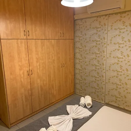 Sunny Homes Alkiviadou לוטראקי